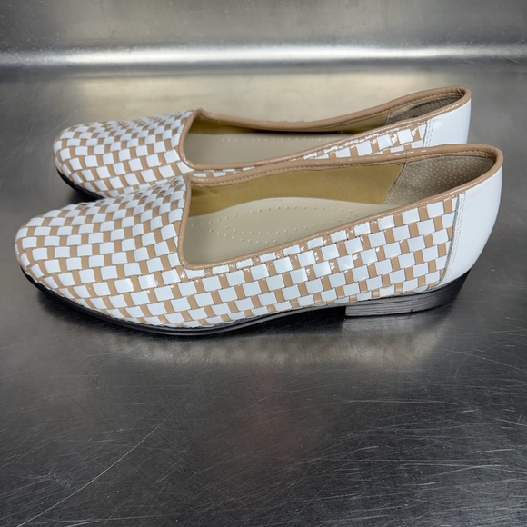 Trotters Liz Leather woven loafers size 9 - Picture 3 of 7